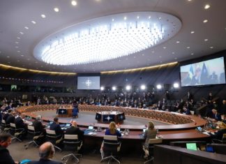 La OTAN alerta de la escenificación de ataques para justificar una invasión rusa