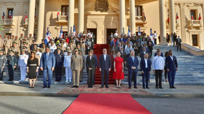 La fuerza espiritual de la patria guía acciones del gobierno que sirve al pueblo con eficiencia y transparencia
