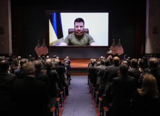 Zelenski le asegura a EE.UU. que Ucrania vive terror no visto en 80 años en Europa