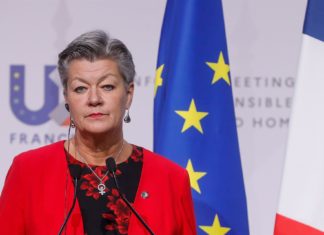 La UE acuerda en tiempo récord dar protección temporal a quienes huyen de guerra