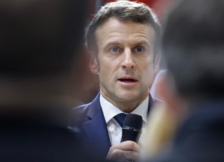 Macron dirige un mensaje al ejército francés por la situación en Ucrania