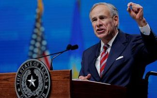 Tras la masacre de la escuela, el gobernador de Texas no asistirá a la convención anual de la Asociación Nacional del Rifle