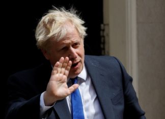 Boris Johnson deja el parlamento