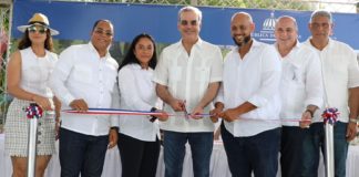 Presidente Abinader entrega 100 viviendas en María Trinidad Sánchez