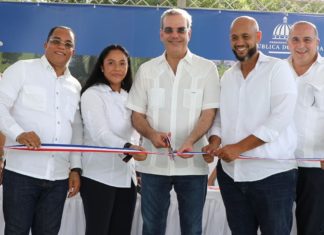 Presidente Abinader entrega 100 viviendas en María Trinidad Sánchez