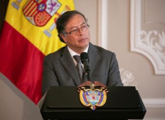 Gustavo Petro se refirió al ataque a los vehículos de su avanzada