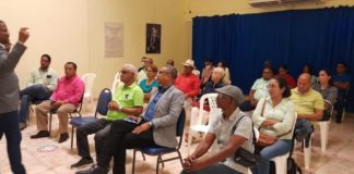 Observatorio de Comunicación y Democracia auspicia taller a miembros en Santiago
