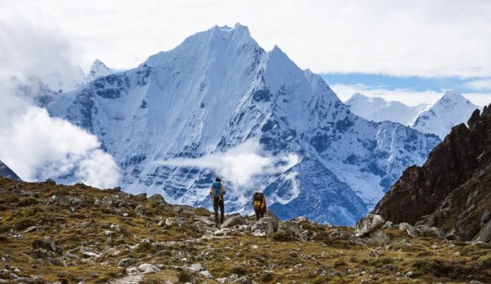 Científicos hallan una inesperada riqueza biológica en el monte Everest