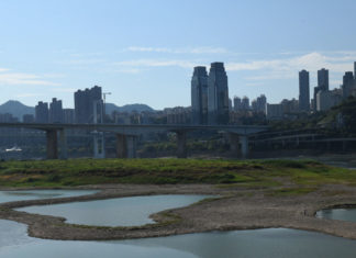 China sufre temperaturas extremas en medio de una sequía histórica China sufre temperaturas extremas en medio de una sequía histórica