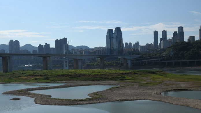 China sufre temperaturas extremas en medio de una sequía histórica