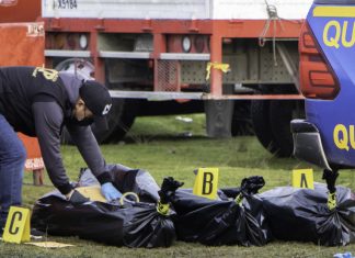 Tras una avalancha en un concierto de Guatemala resultan muertos Al menos 9 muertos y 20 heridos en una avalancha humana en un concierto en Guatemala