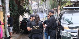 Estudiantes de una escuela en Brasil huyen de un individuo armado que mató a una joven en sillas de ruedas