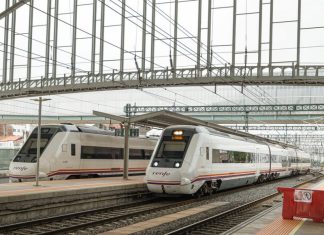 España le da inicio a la gratuidad de trenes España 'estrena' trenes gratis y rebajas de hasta el 50 % en metro y autobuses