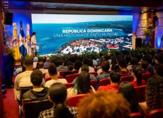 Collado: actividad turística generará divisas superará los US$8,400 millones este año