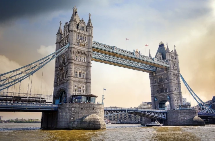 London Bridge