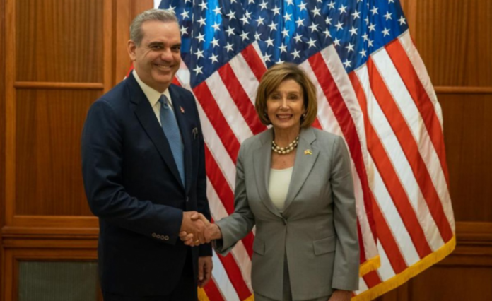 Abinader concluye primera etapa de su visita a Washington