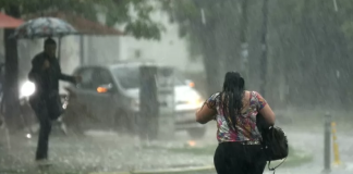 Vaguada producirá aguaceros y tormentas eléctricas este lunes