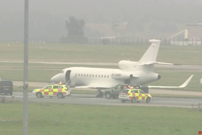 miembros de la familia real británica ha aterrizado en Escocia