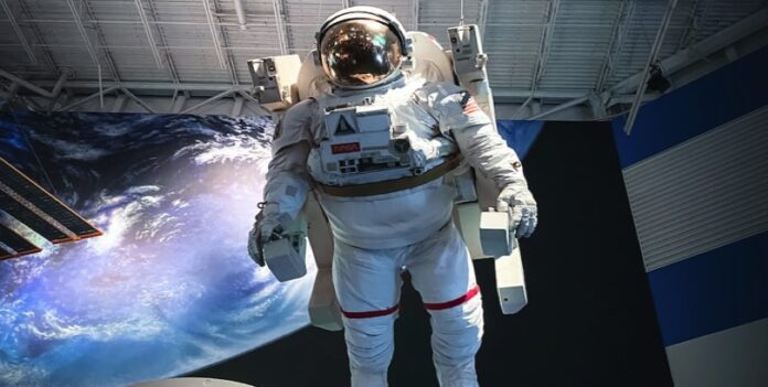 Japonesa estafada por un falso astronauta