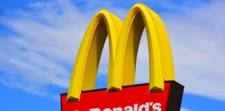 McDonald's comienza a aceptar bitcóin en sus restaurantes en una ciudad suiza