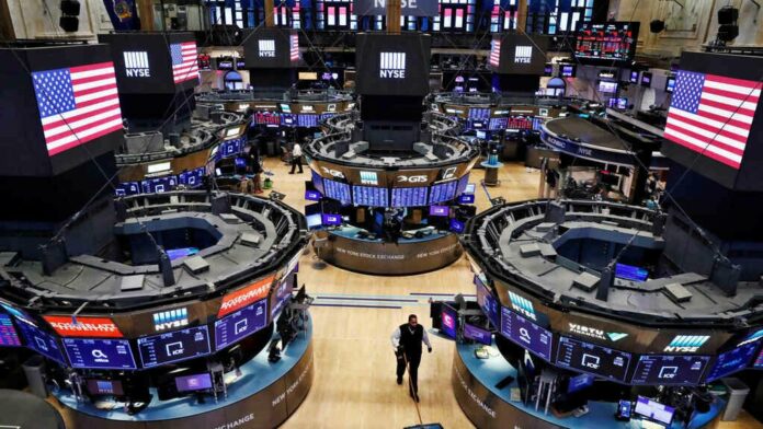 Cae Wall Street tras reporte de inflación en EEUU