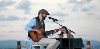 Juan Luis Guerra sufre afección en la voz y suspende concierto en Chile