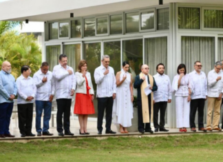 Abinader encabeza bendición de la casa presidencial en Santiago