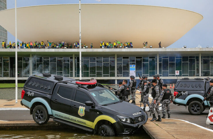 Operación contra sospechosos de organizar el asalto en Brasilia Imagen Ilustrada