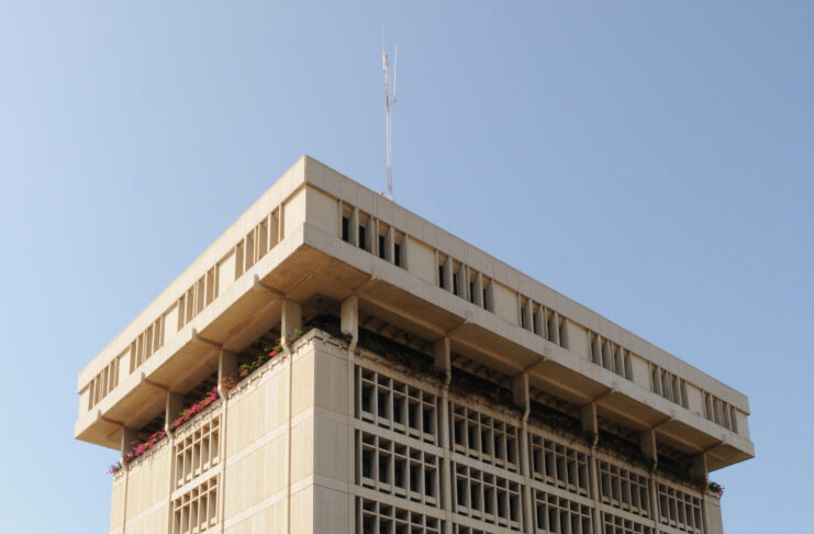 Junta Monetaria autoriza uso de encaje legal para préstamos a construcción y adquisición de viviendas de bajo costo