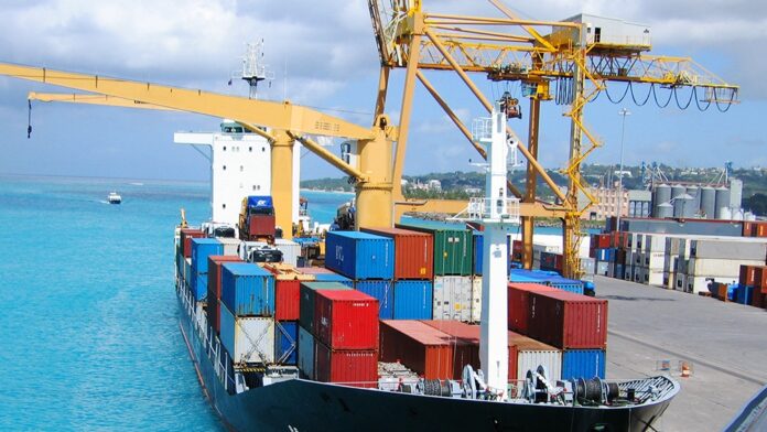 RD impone récord en exportaciones con USD 12,390.9 millones en 2022