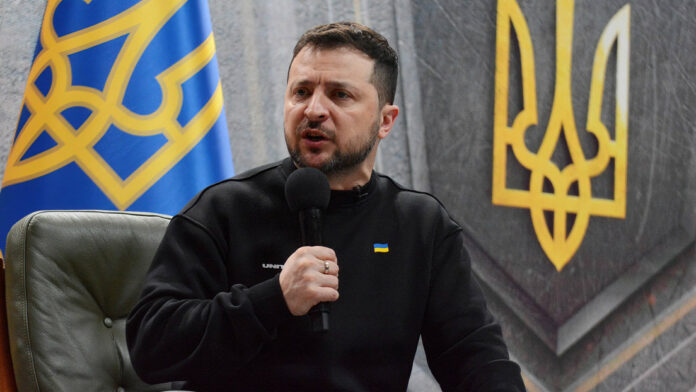 Zelenski afirma que EE.UU. tendrá que enviar a sus "hijos e hijas a la guerra" si Ucrania es derrotada