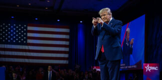 Trump reacciona a los planes de Biden de presentarse a la reelección