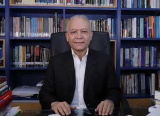 Rafael Núñez aborda el impacto de la tecnología en la comunicación en su libro “Nueva Retórica: nuevos códigos, nueva sociedad”