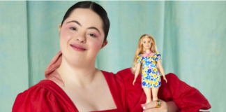 Presentan una muñeca Barbie con rasgos de síndrome de Down
