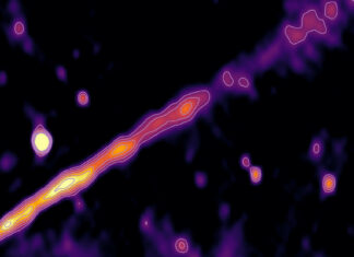 Captan un ‘minirratón’ estelar que se escapa supersónicamente de su supernova de origen