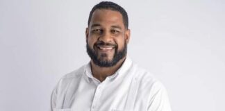 Agentes de la Policía Nacional mataron la noche del miércoles 28 d ejunio a uno de los dos hombres acusados de ultimar en medio de un atraco al subdirector de transportación de la Corporación de Acueductos y Alcantarillados de Puerto Plata (Coraaplata) el domingo 25 de junio.