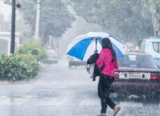 Por paso de vaguada COE coloca 10 provincias en alerta verde El Centro de Operaciones de Emergencia coloca 10 provincias en verde por posibles inundaciones repentinas o urbanas, debido a que se pronostican aguaceros de moderados a fuertes con tormentas eléctricas y ráfagas de viento por el paso de una vaguada sobre el país.
