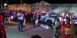 Desconocidos mataron anoche a tiros a un capitán retirado de la Policía Nacional cuando se disponía a salir de una banca de venta de números de lotería para la que trabajaba, en el municipio Villa Bisonó (Navarrete), de la provincia Santiago.