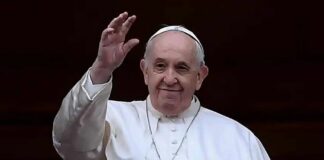 El papa Francisco viaja este miércoles a Lisboa para participar en la Jornada Mundial de la Juventud (JMJ) pero, desde un primer momento, una de las condiciones de este viaje era poder volver a visitar el santuario de Fátima para implorar de nuevo por la paz en Ucrania y en el mundo, ya que la historia de las apariciones están especialmente ligadas a Rusia.