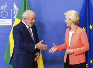 La UE promete invertir más de 50.000 millones de dólares en América Latina y el Caribe
