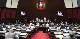 Juan Carlos Echavarría, diputado del Partido de la Liberación Dominicana (PLD), depositó este miércoles ante la Secretaria General Legislativa de la Cámara de Diputados el proyecto de Ley para “Eliminar el Pago de Impuestos de Transferencia a la Adquisición de la Primera Vivienda de los Dominicanos”.
