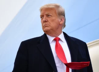 Trump busca suspender el proceso judicial en el que se le investiga presuntos secretos militares Imagen Ilustrada