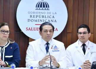 Ministro de Salud aclara programa medicamentos alto costo no será suspendido
