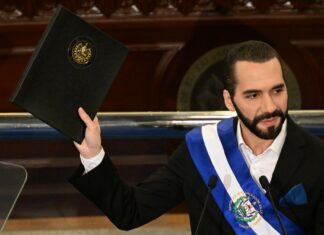 Bukele renunciará al cargo en diciembre para optar a la reelección en El Salvador