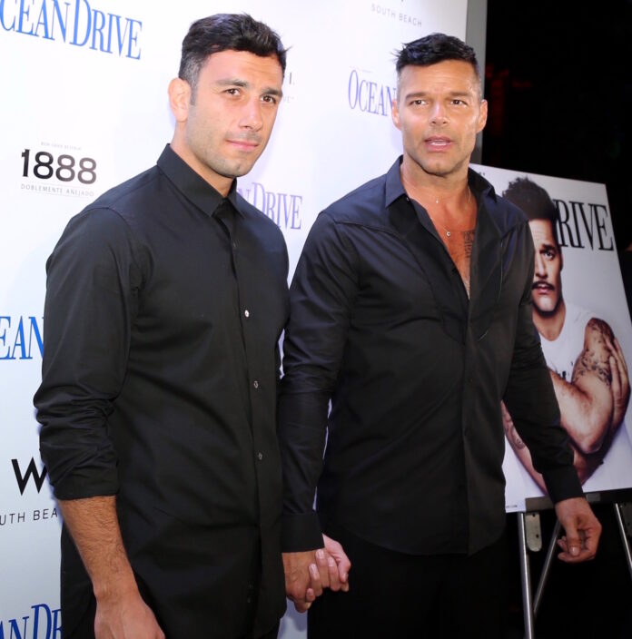 El cantante puertorriqueño Ricky Martin y el pintor sirio de nacionalidad sueca Jwan Yosef, han anunciado su divorcio después de seis años de matrimonio, según confirmaron ambos artistas a la revista «People».
