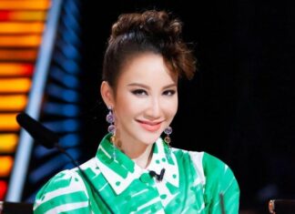 CoCo Lee, popular cantante nacida en Hong Kong, murió este miércoles, compartieron sus hermanas Carol y Nancy en una publicación en redes sociales.