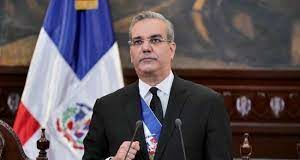 El presidente Luis Abinader promulgó dos leyes recientemente aprobadas por el Congreso Nacional. Se trata de la Ley 41-23, que declara a la provincia Espaillat como provincia ecoturística, y la Ley 42-23 que crea la empresa Laboratorio Químico Dominicano (Laboquidom).