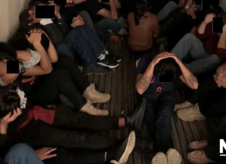 Encuentran más de 300 migrantes en cajas de camiones en México