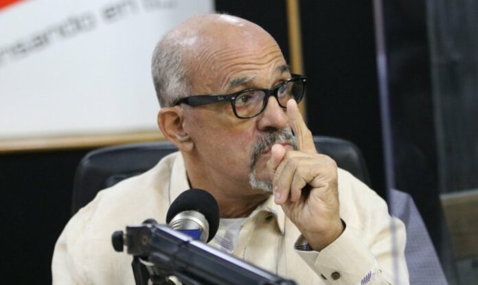 El coronel Pedro Julio Goico Guerrero denunció hoy el incumplimiento de las decisiones del Tribunal Superior Administrativo de hace más de un año notificó al Poder Ejecutivo la solicitud de ejecución de sentencia para su reintegro con su rango y ascendido a general y a la fecha ni han respondido.