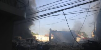 26 de los 33 heridos por la explosión en San Cristóbal son atendidos en el Hospital Regional Juan Pablo Pina, de la referida provincia sureña, donde se registra tres fallecimientos, un bebé de cuatro meses, por trauma craneoencefálico severo y dos adultos quienes presentaban quemaduras en el 90% del cuerpo.